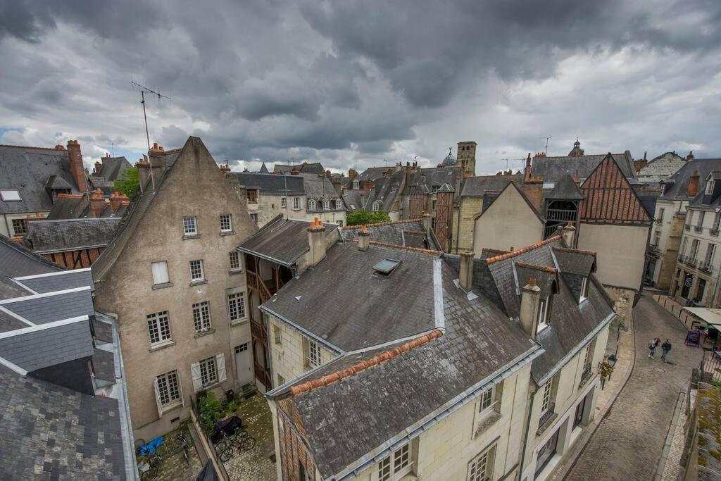 Appartement De Caractere Au Coeur Du Vieux Tours Zewnętrze zdjęcie